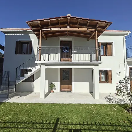 House With Garden In Paleomonastiro Trikalon Gomfoi